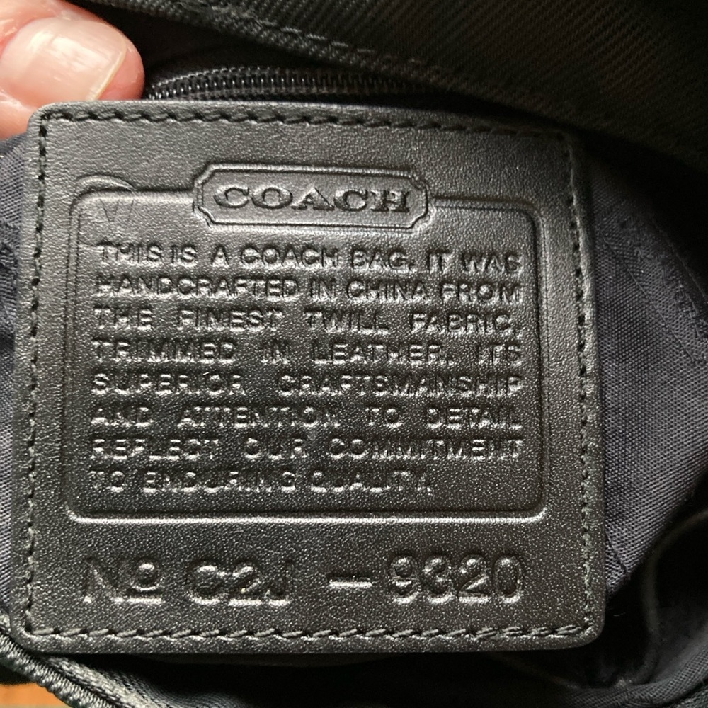 Vintage Coach black nylon C2J-9320 convertible shoulder bag/clutch - Picture 3 of 11